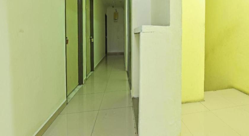 Oyo 90643 Gks Hotel Seremban